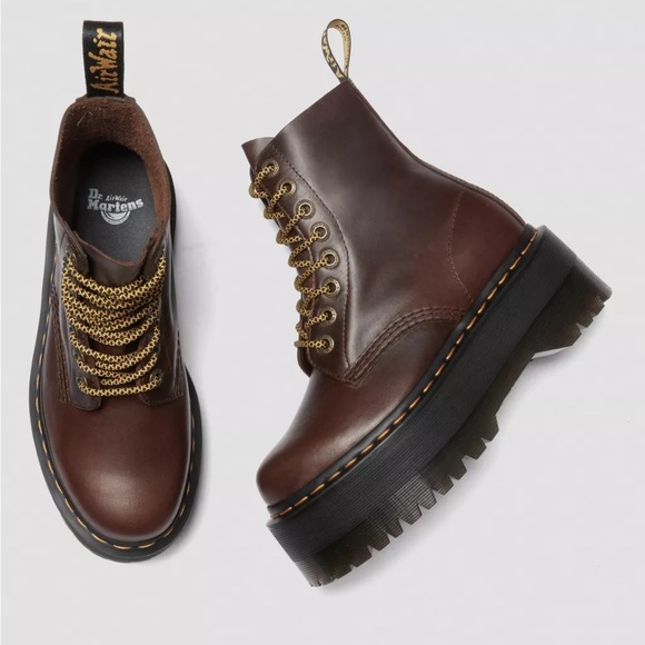 1460 PASCAL MAX PULL UP LEATHER PLATFORM BOOTS - Size 6  NWOB.   NEVER WORN! - Picture 9 of 9